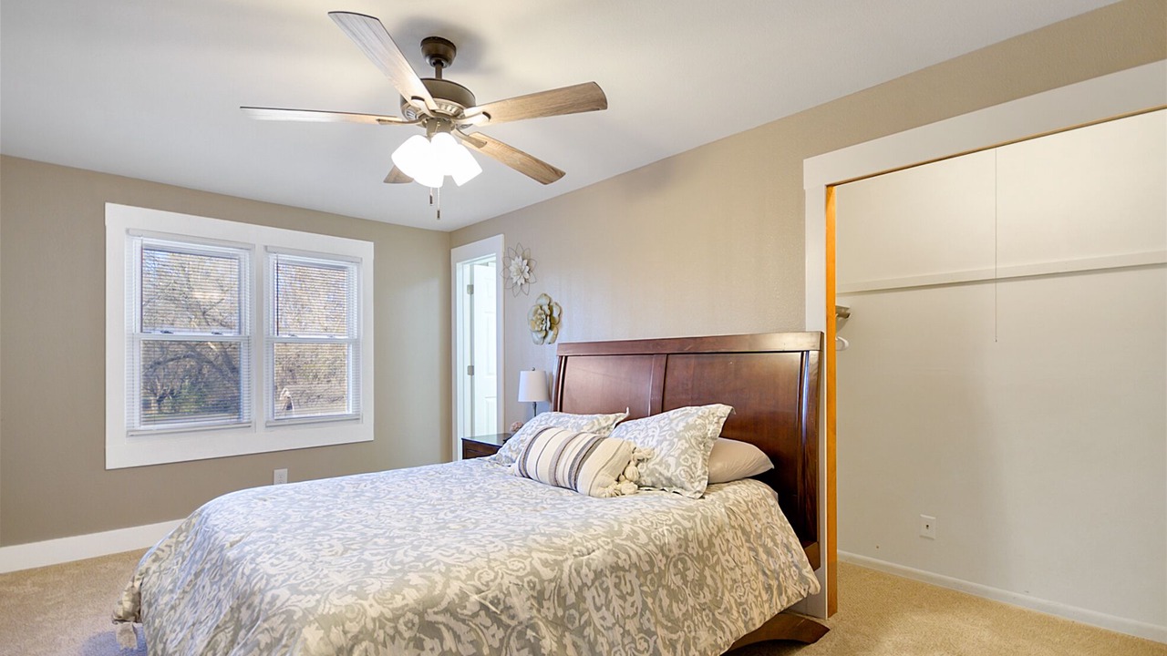 Photo of Bedroom in Siloam Springs