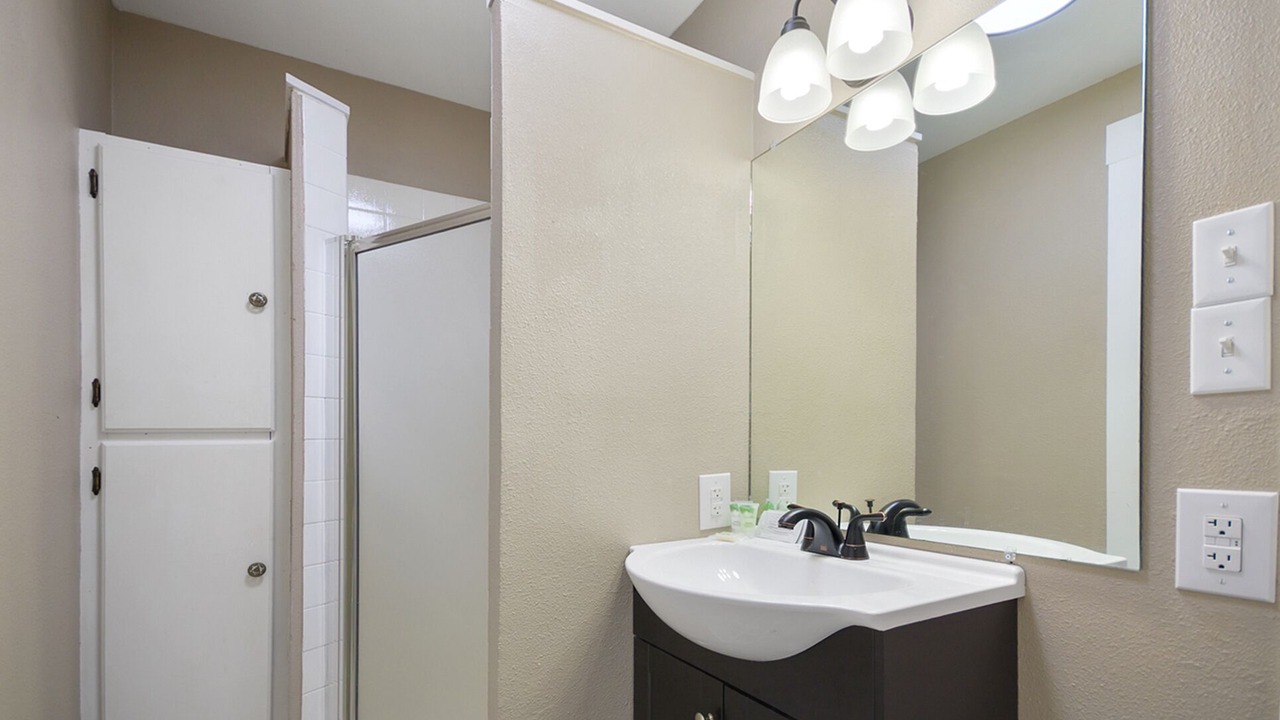 Photo of Bathroom in Siloam Springs