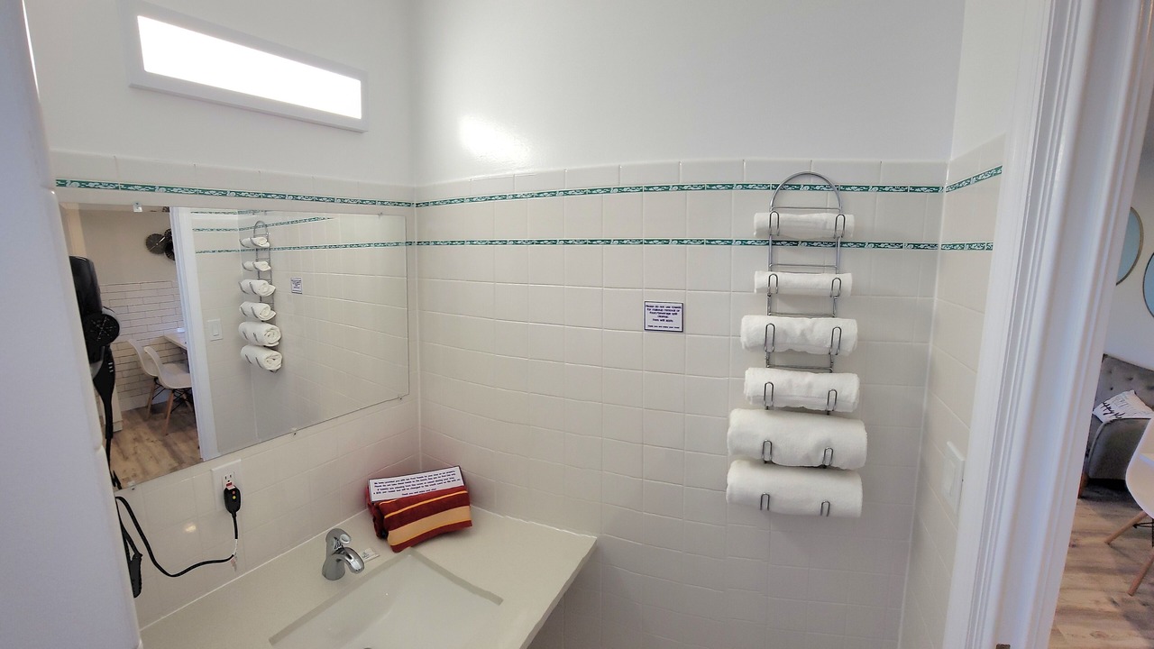 Photo of Bathroom in Treasure Island
