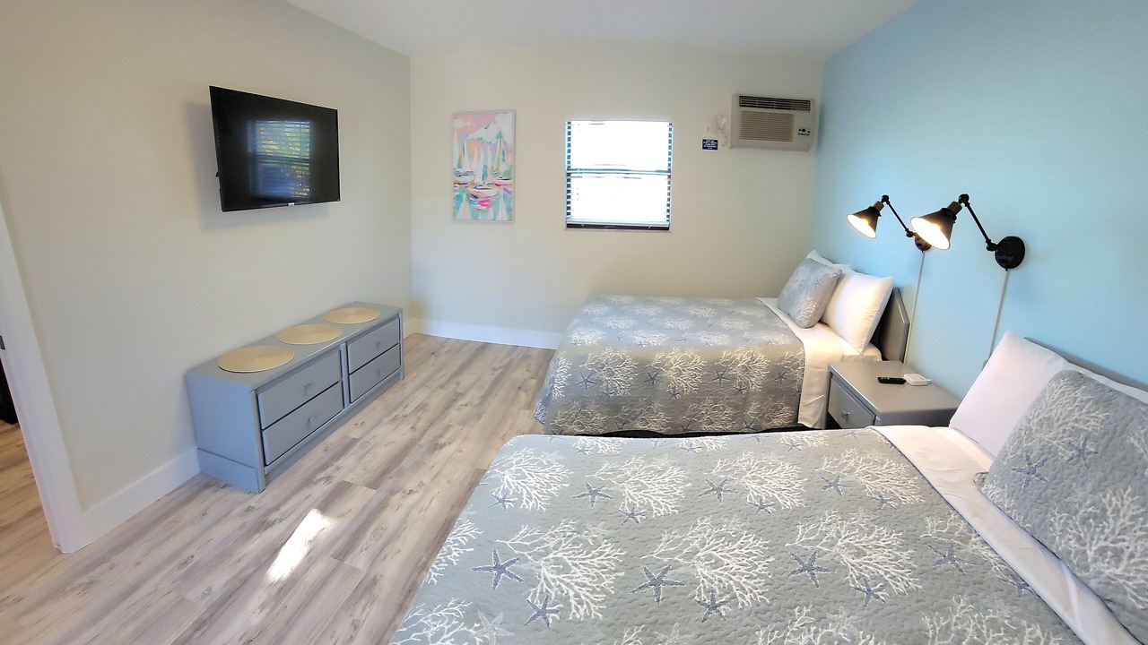 Photo of Bedroom in Treasure Island