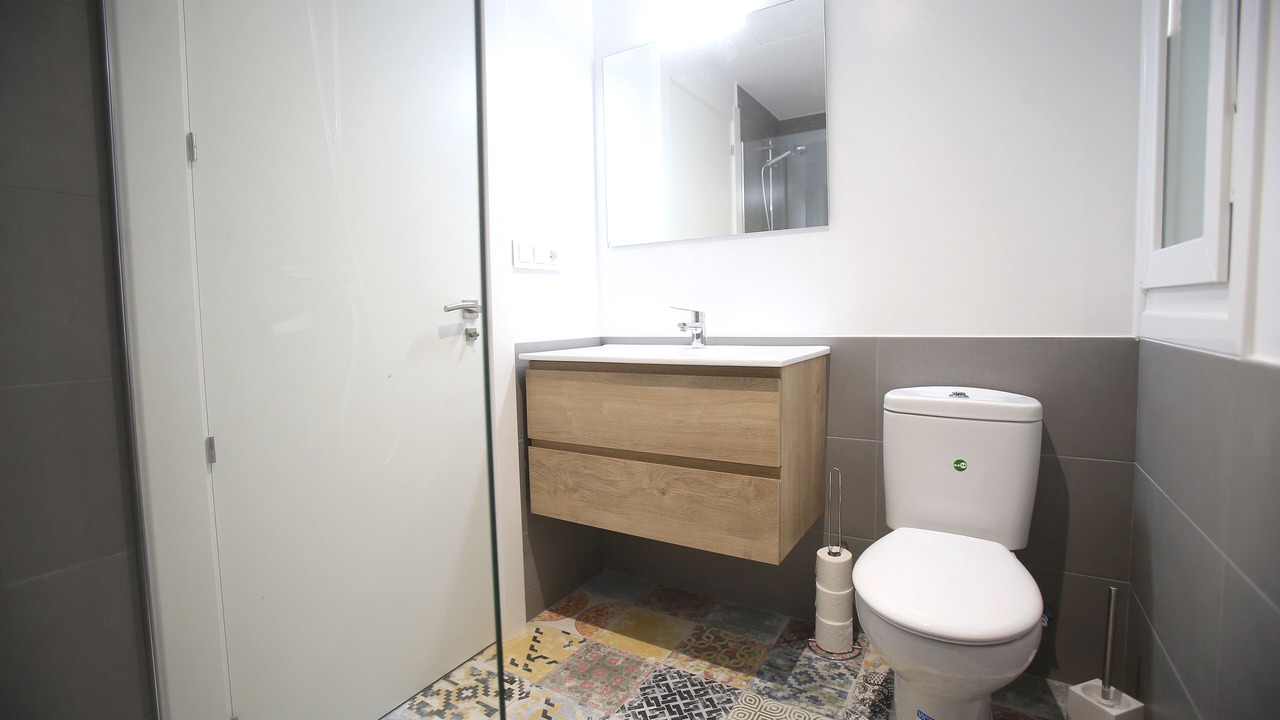 Photo of Bathroom in Logrono Historic Centre