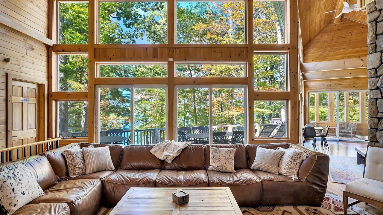 Photo of Livingroom in Northville