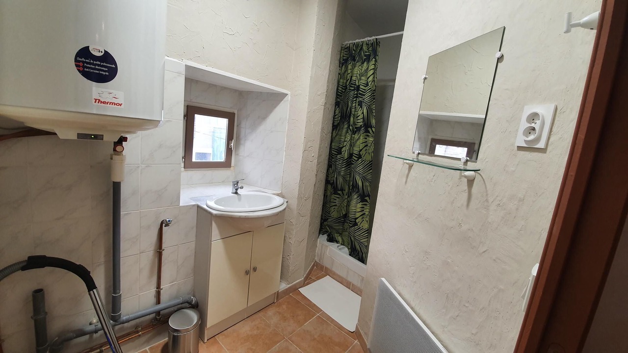Photo of Bathroom in Barjac