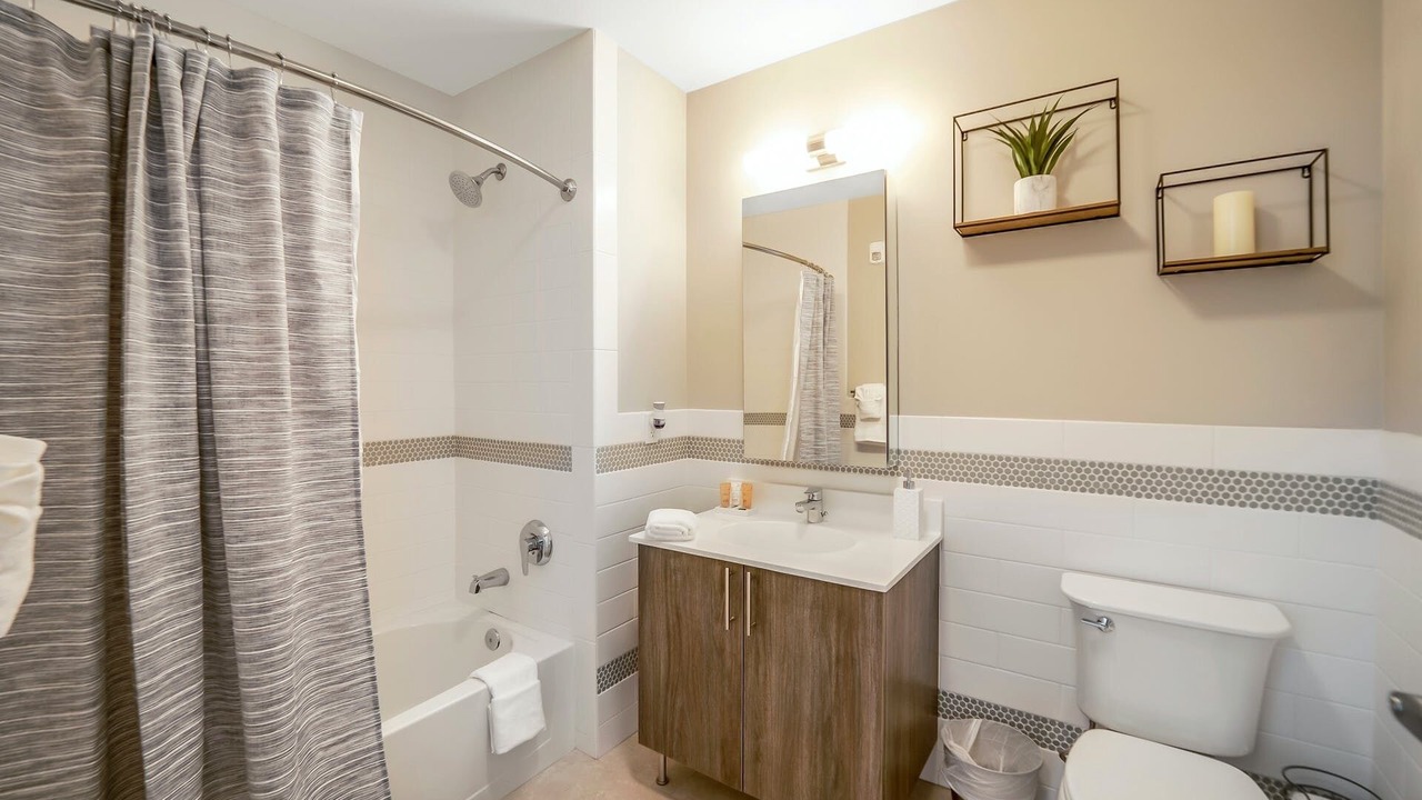 Photo of Bathroom in Hackensack