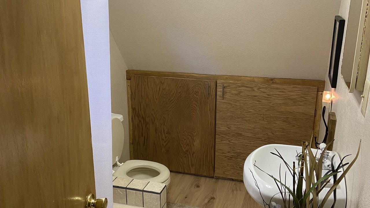 Photo of Bathroom in Cloudcroft