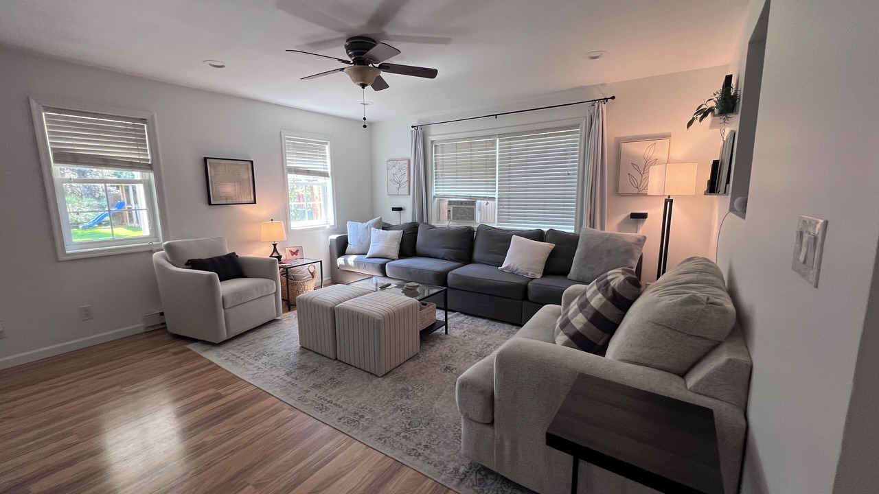 Photo of Livingroom in Pleasant Gap