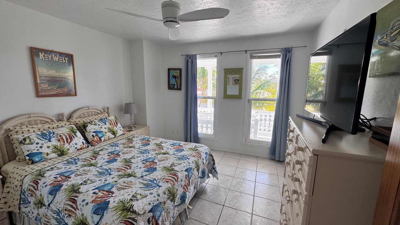 Photo of Bedroom in Sugarloaf Key