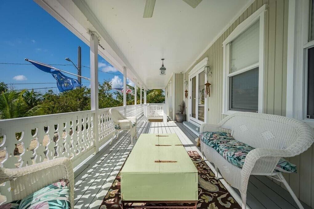 Photo of Patio Balcony in Sugarloaf Key