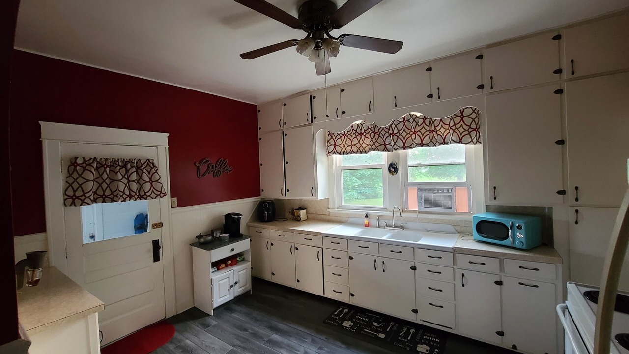Photo of Kitchen in Twelve Mile