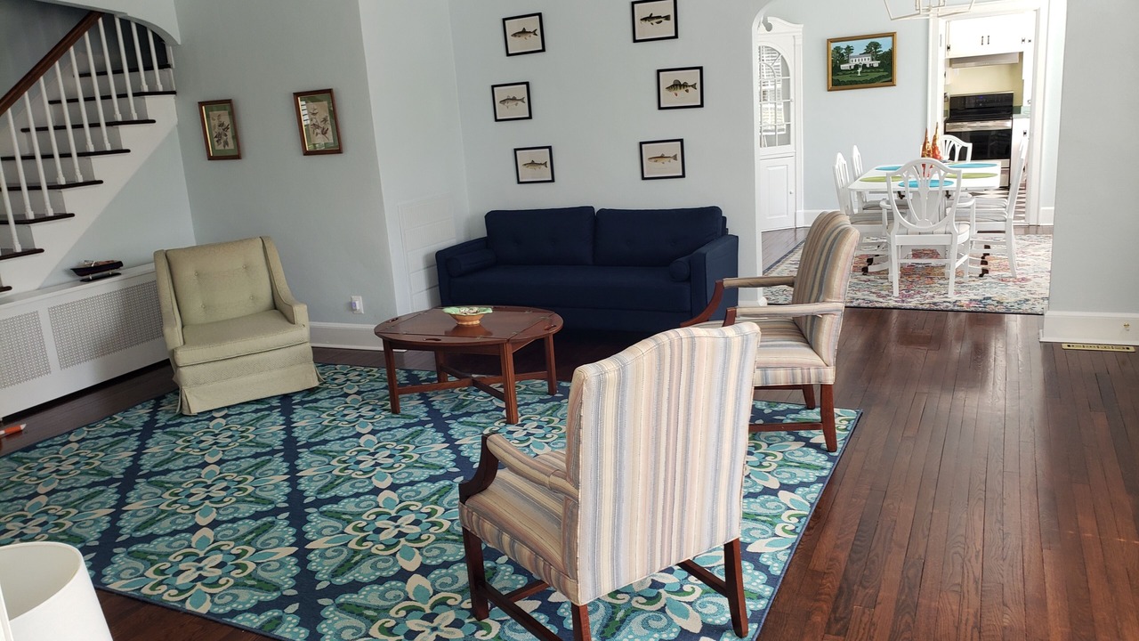 Photo of Livingroom in Mathews