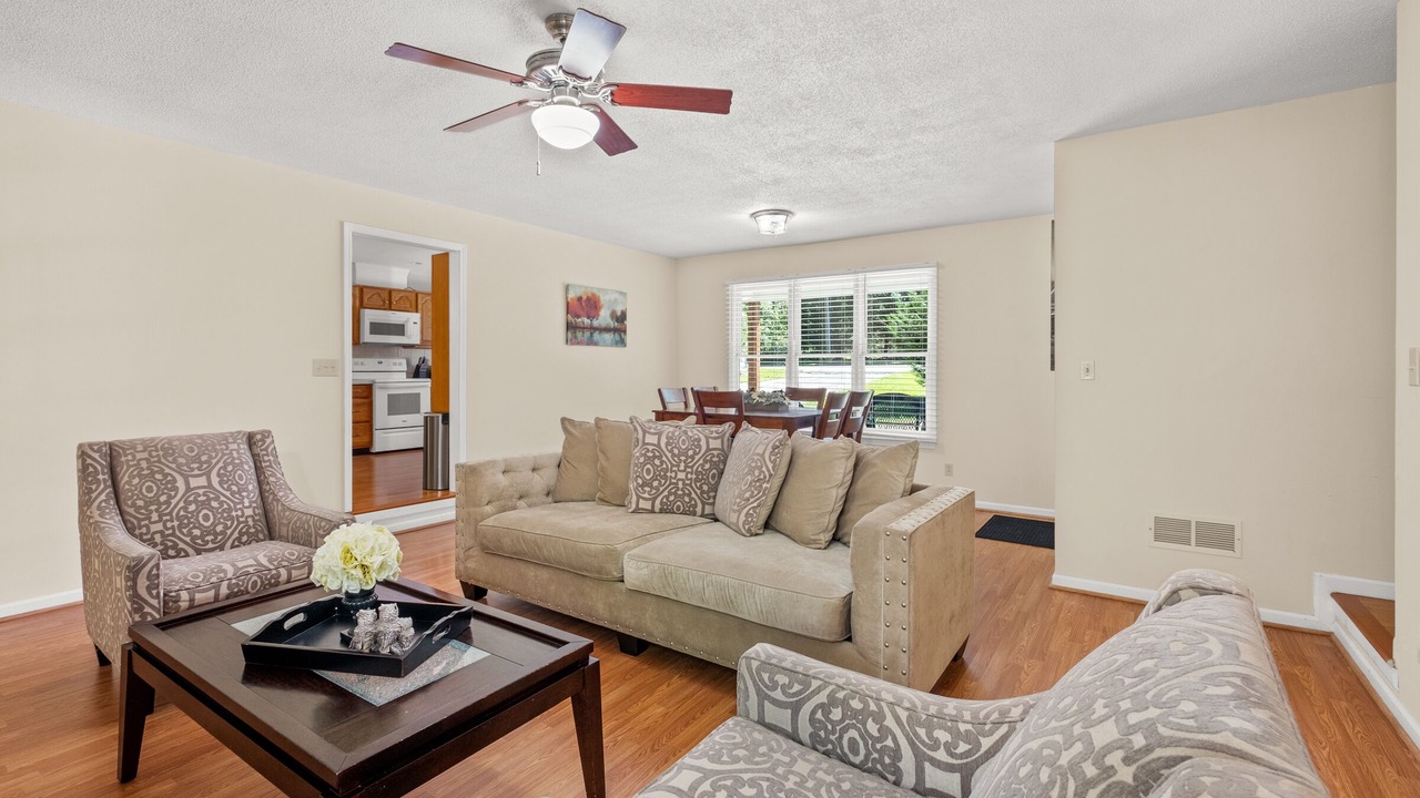 Photo of Livingroom in Clarkdale