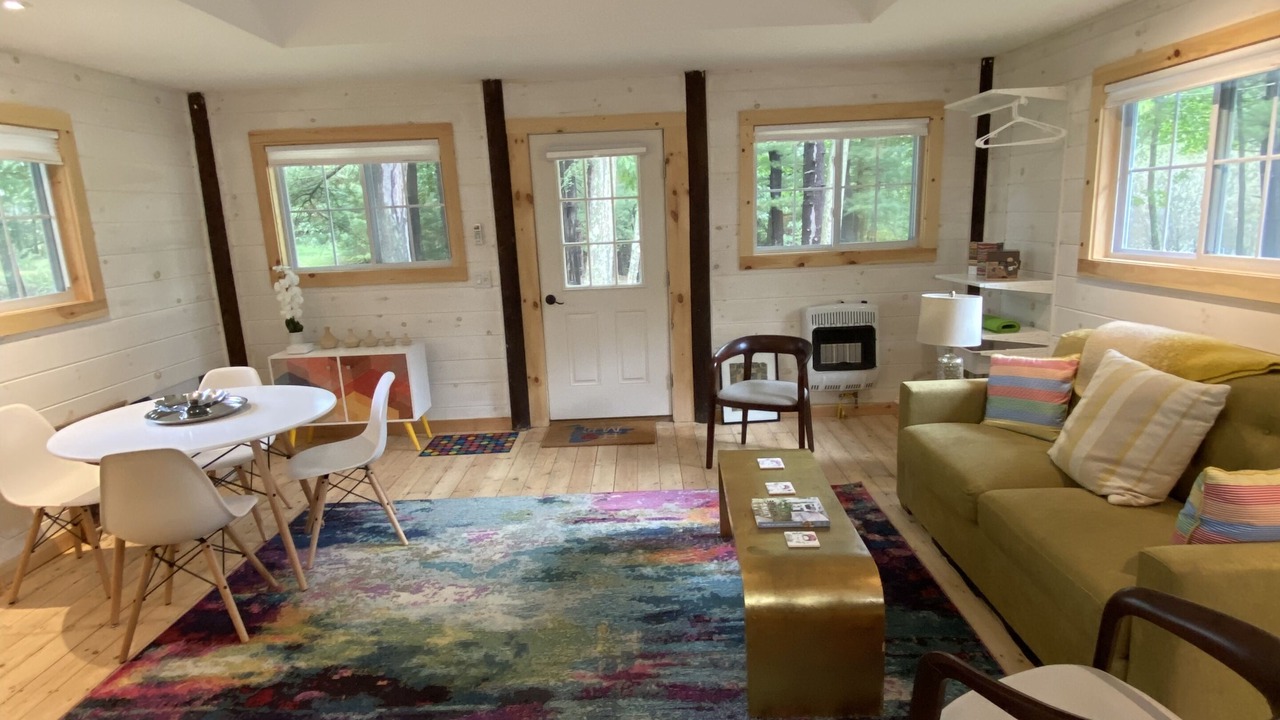 Photo of Livingroom in Valatie