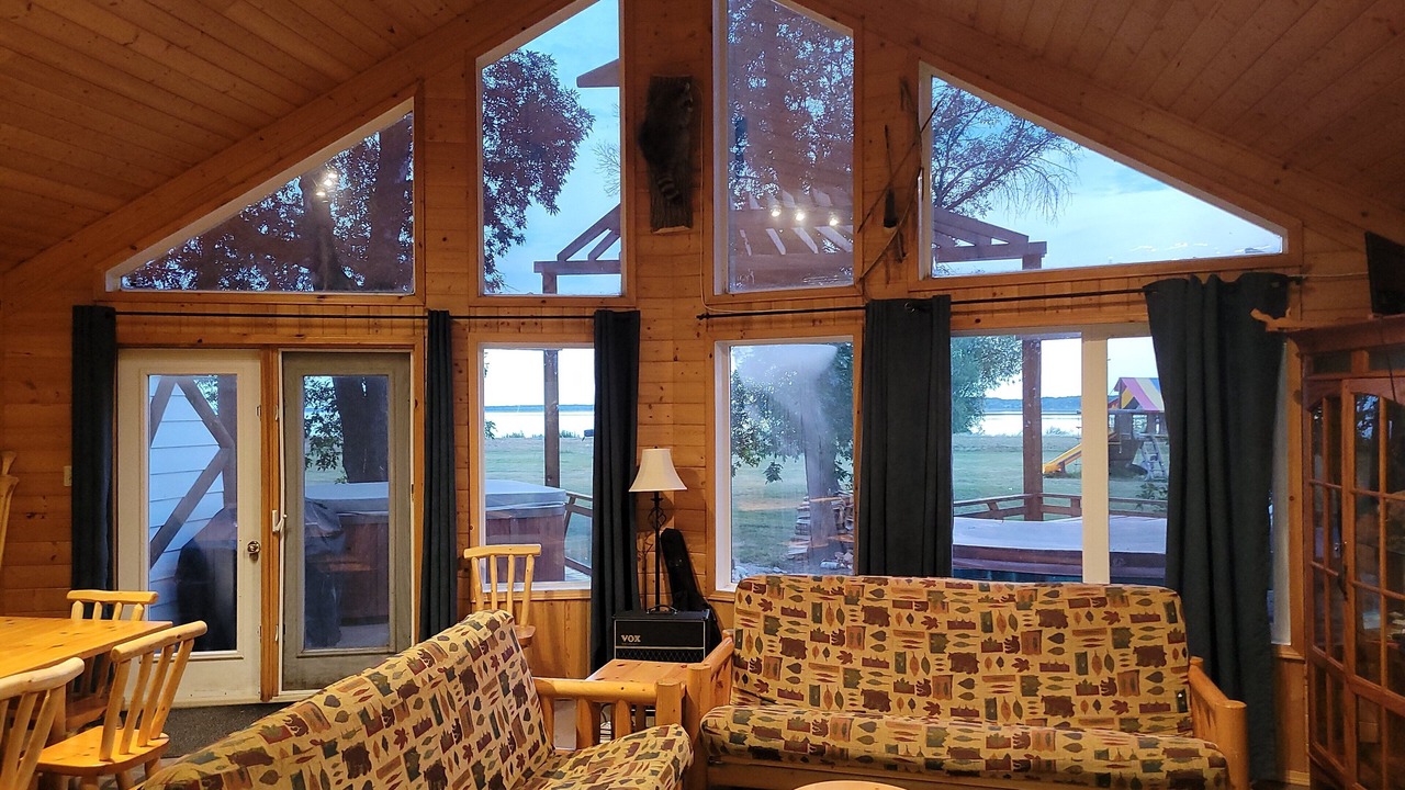 Photo of Livingroom in The Narrows