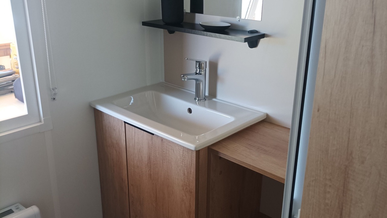 Photo of Bathroom in Coulanges