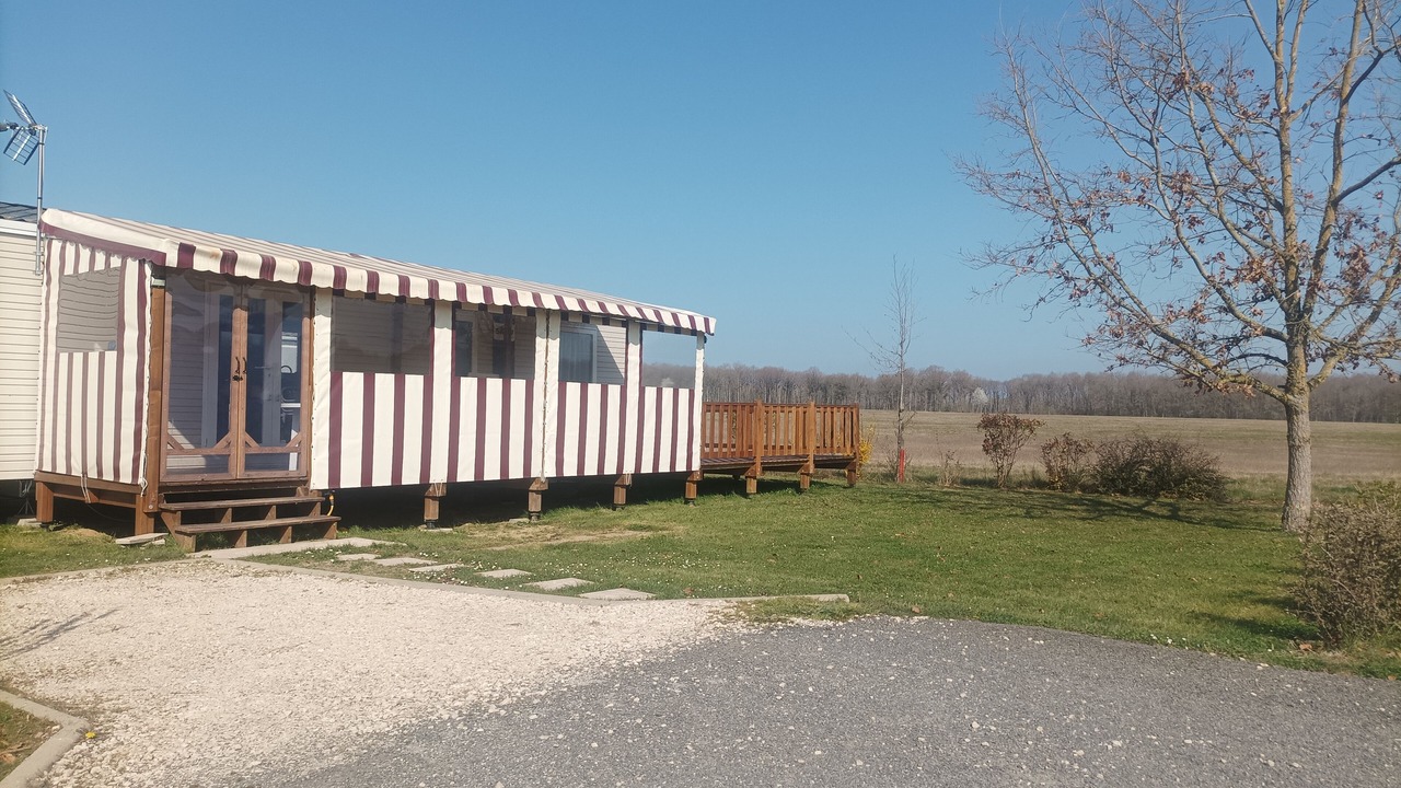 Photo of Outdoor in Coulanges