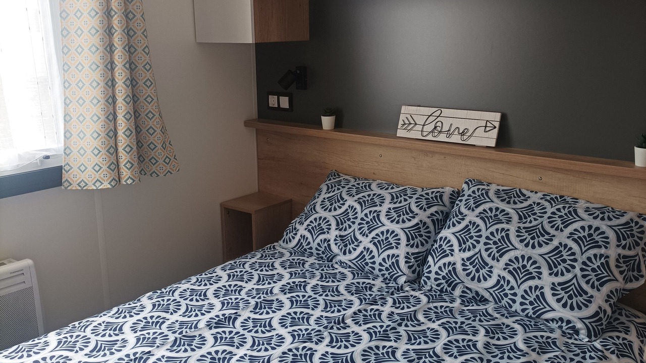 Photo of Bedroom in Coulanges