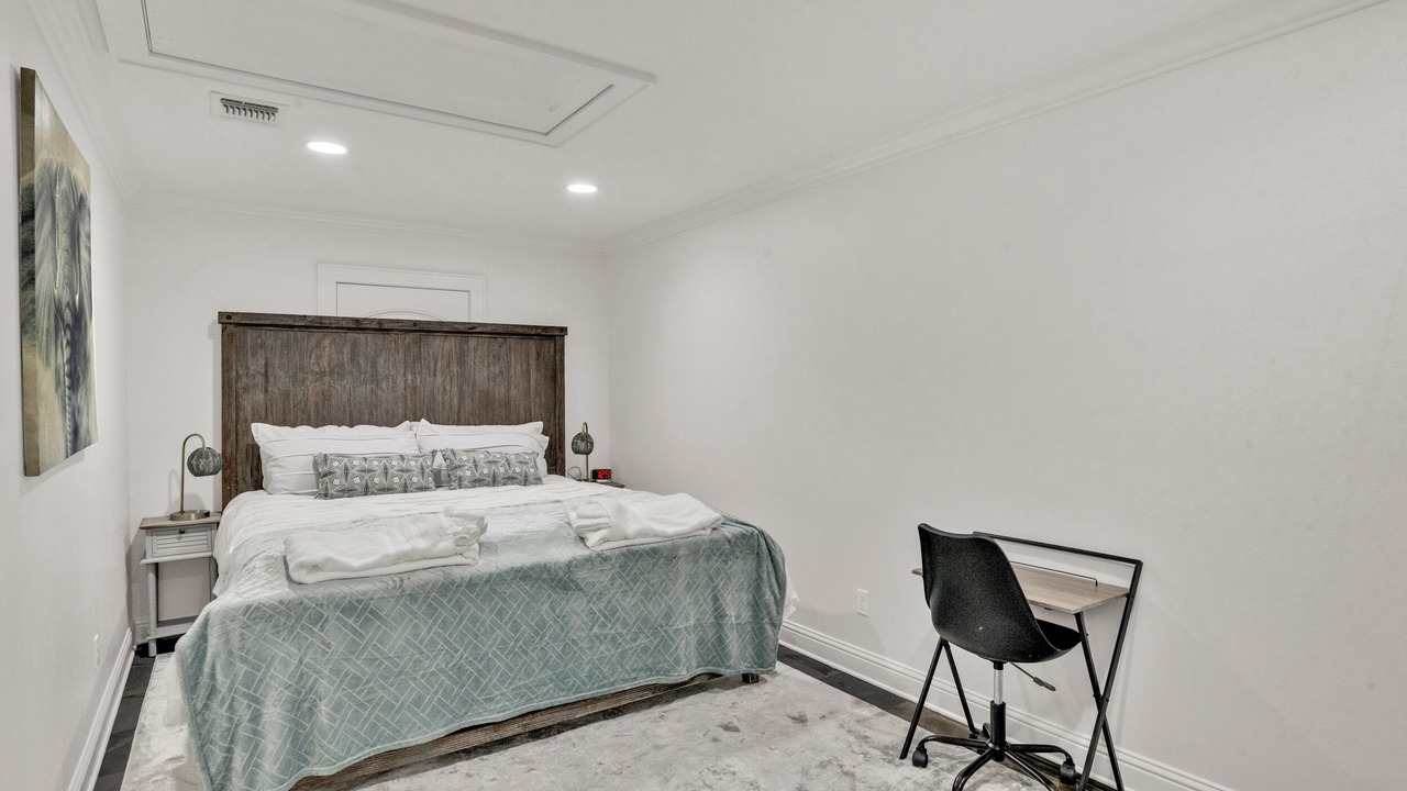 Photo of Bedroom in Shreveport