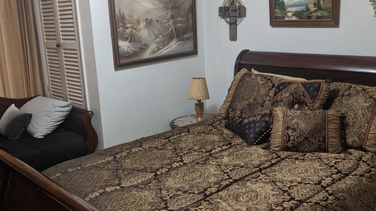 Photo of Bedroom in Atwood