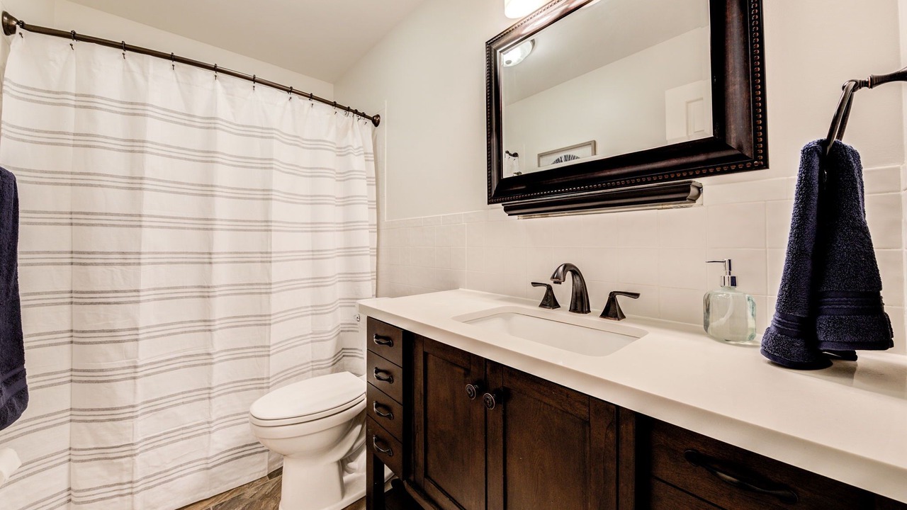 Photo of Bathroom in Mound