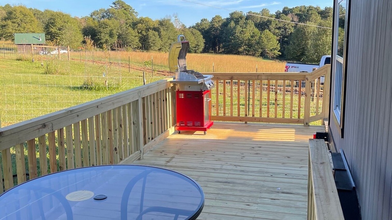 Photo of Outdoor in Hartwell