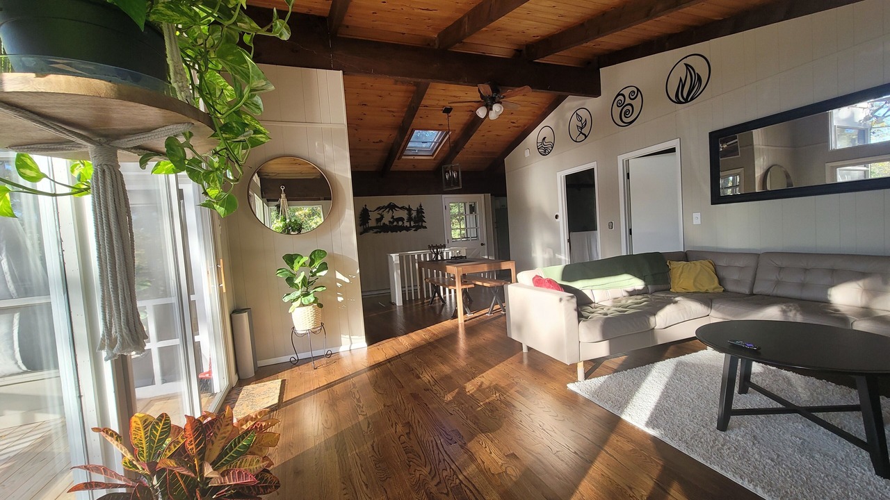 Photo of Livingroom in Hawley