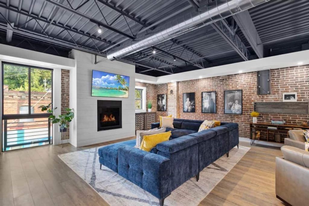 Photo of Livingroom in Kansas City