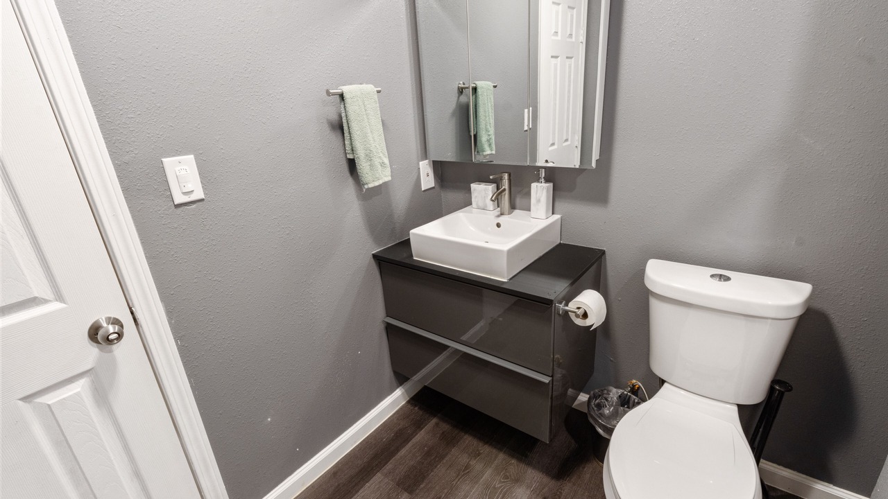 Photo of Bathroom in Franklin Park