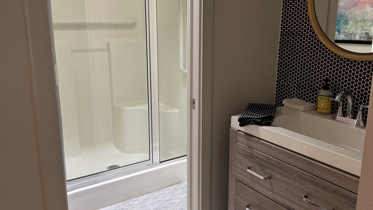 Photo of Bathroom in Benton