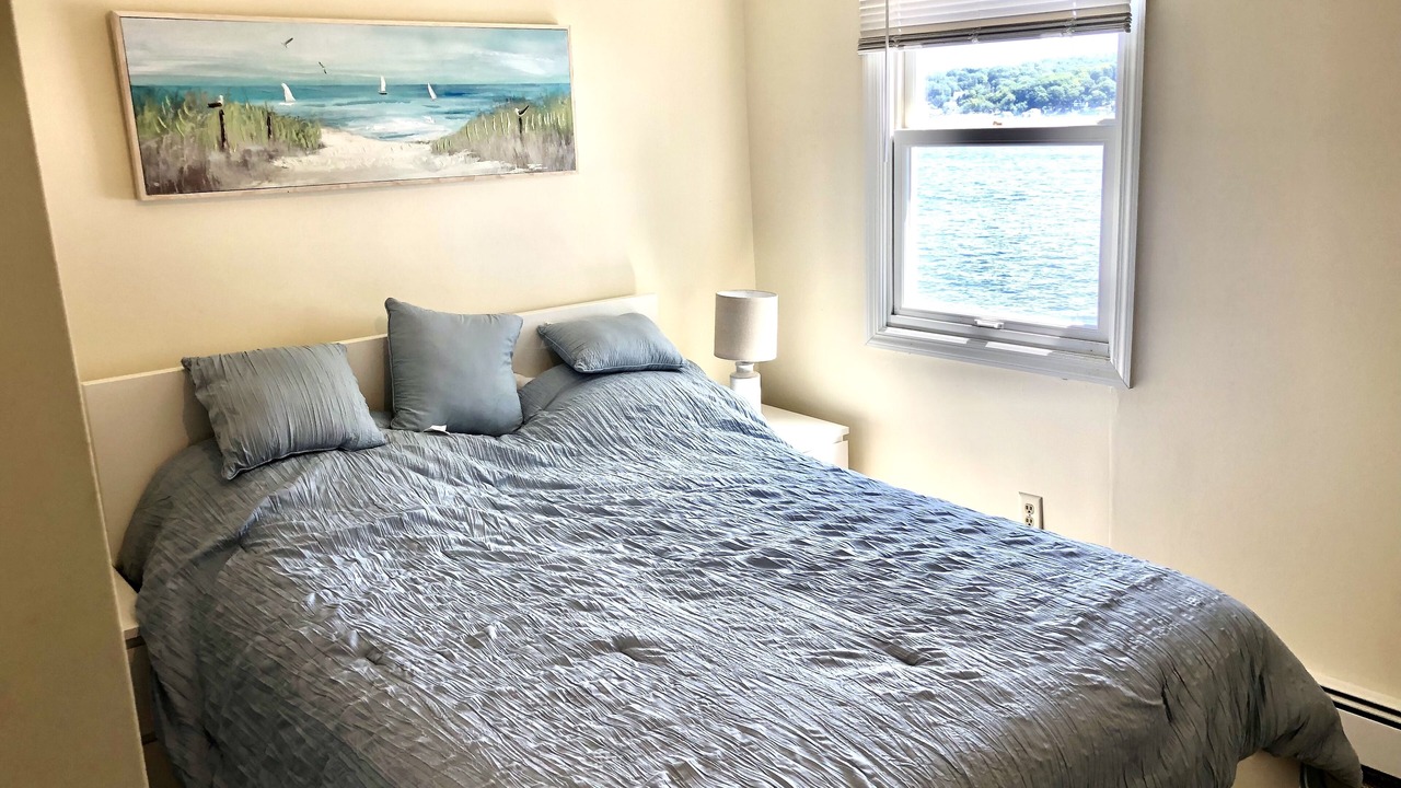 Photo of Bedroom in Hopatcong