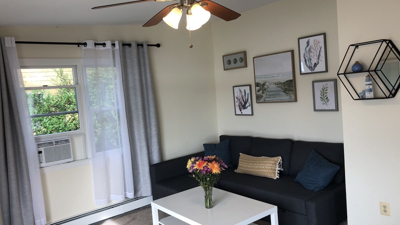 Photo of Livingroom in Hopatcong