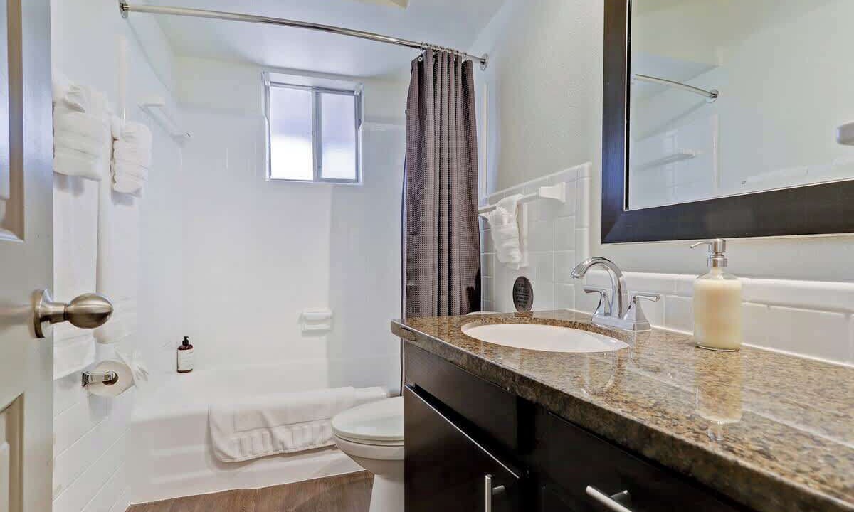 Photo of Bathroom in Uptown