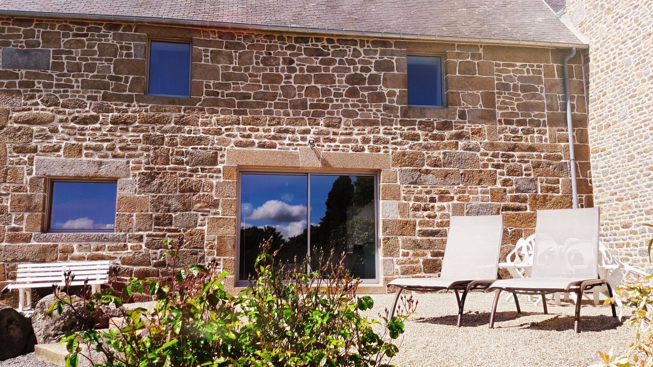 Photo of Patio Balcony in Saint-Michel-de-Montjoie