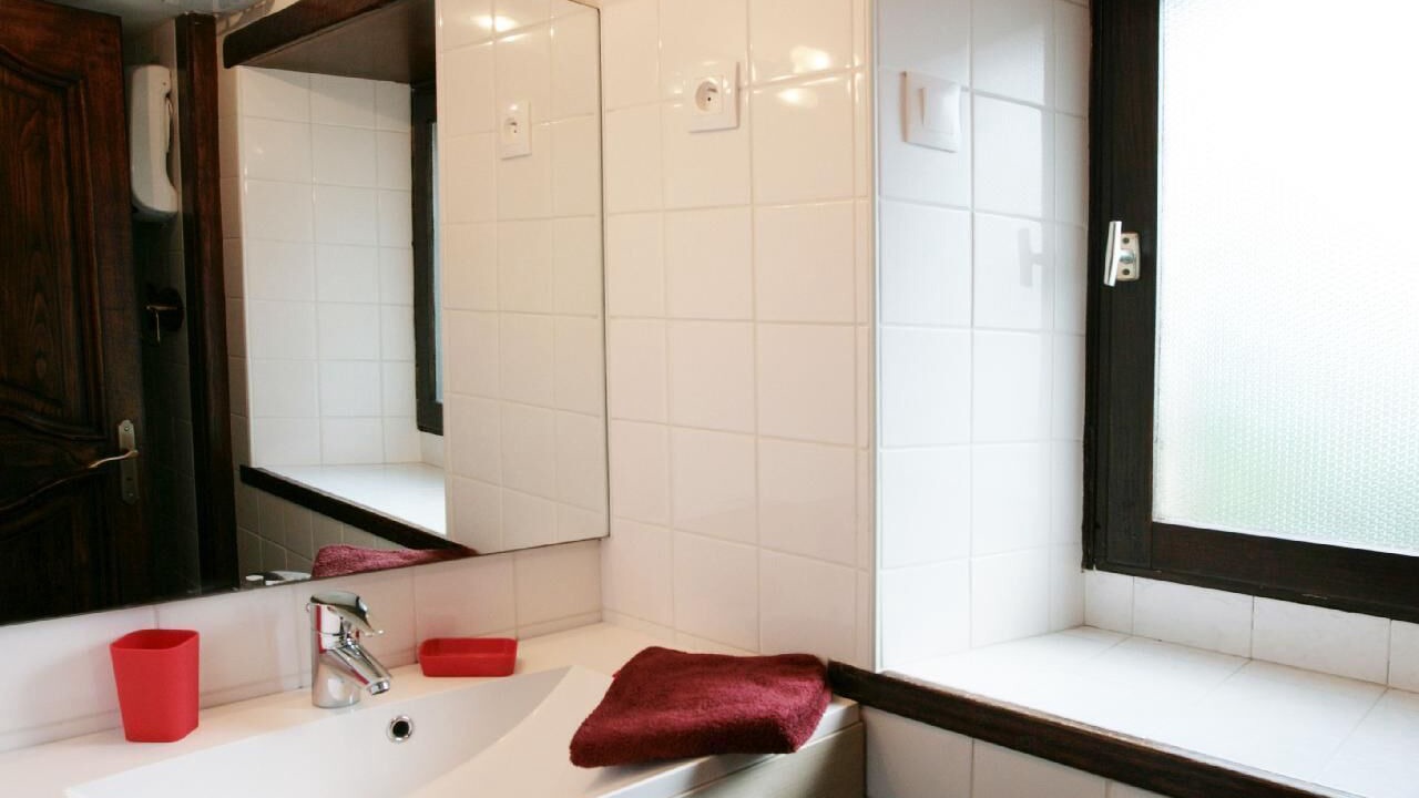 Photo of Bathroom in Plehedel