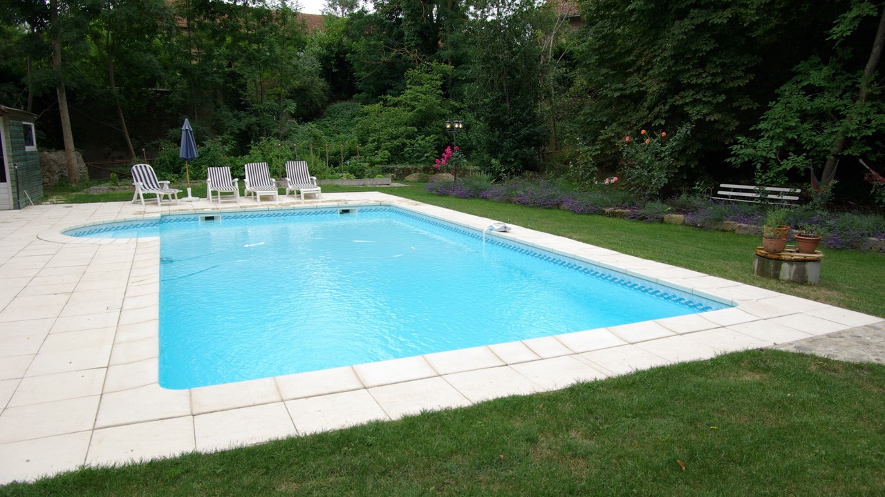 Photo of Outdoor in Leran