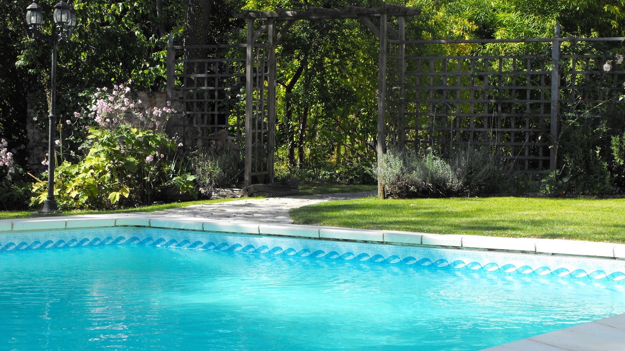 Photo of Outdoor in Leran
