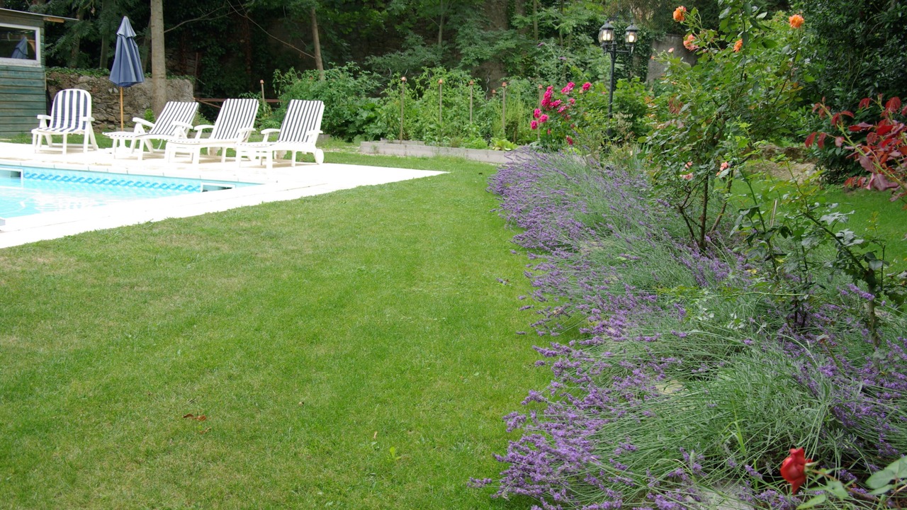 Photo of Outdoor in Leran