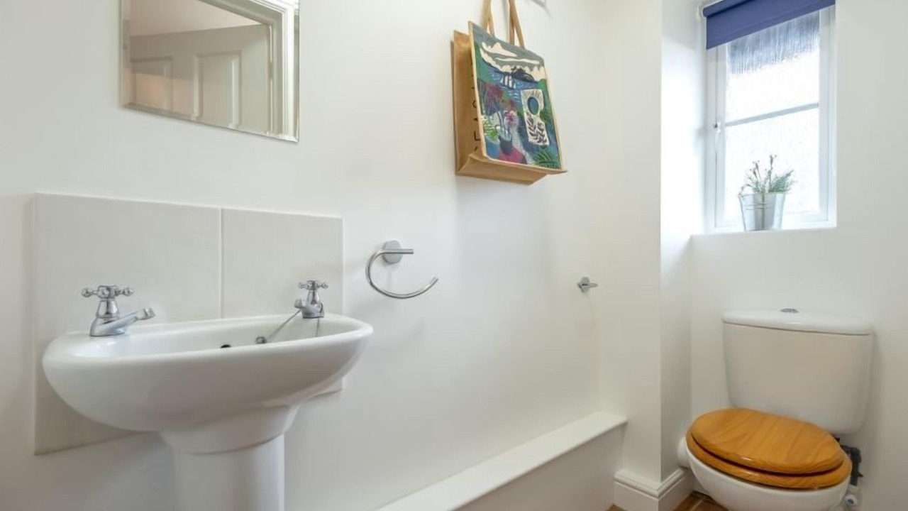 Photo of Others in Holt