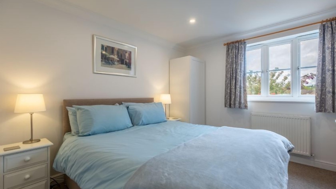 Photo of Others in Holt