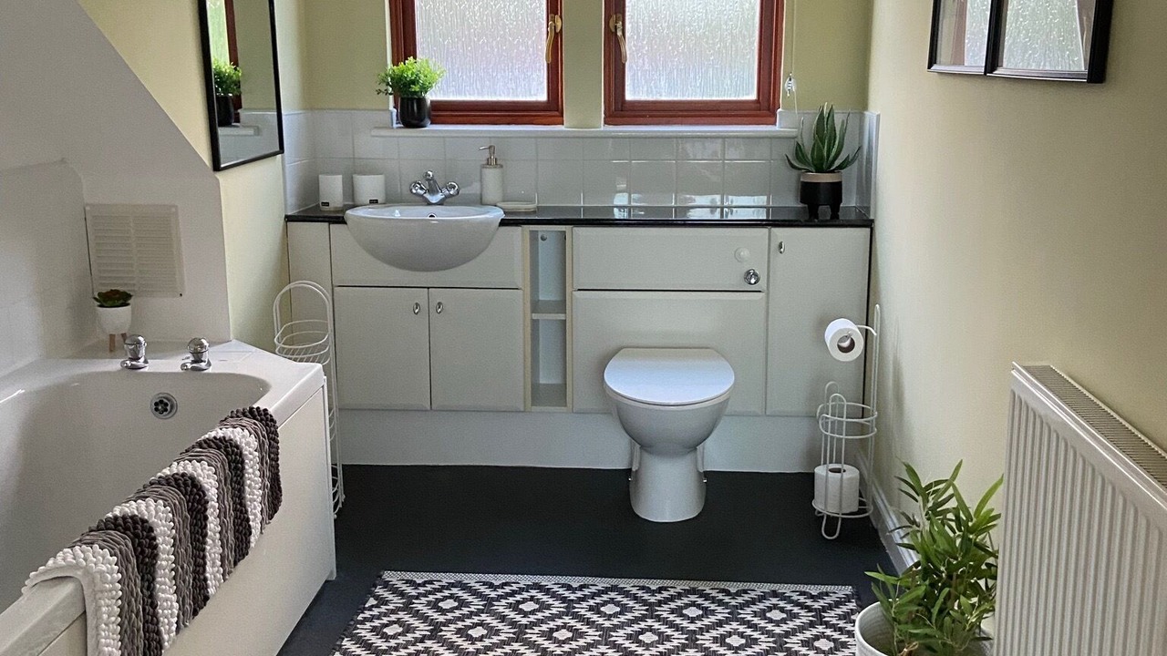 Photo of Bathroom in Newmilns