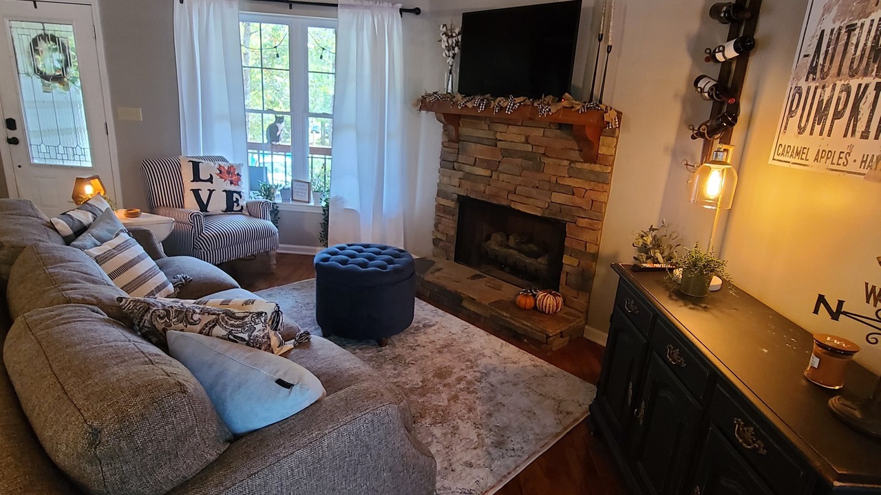 Photo of Livingroom in Blue Ridge