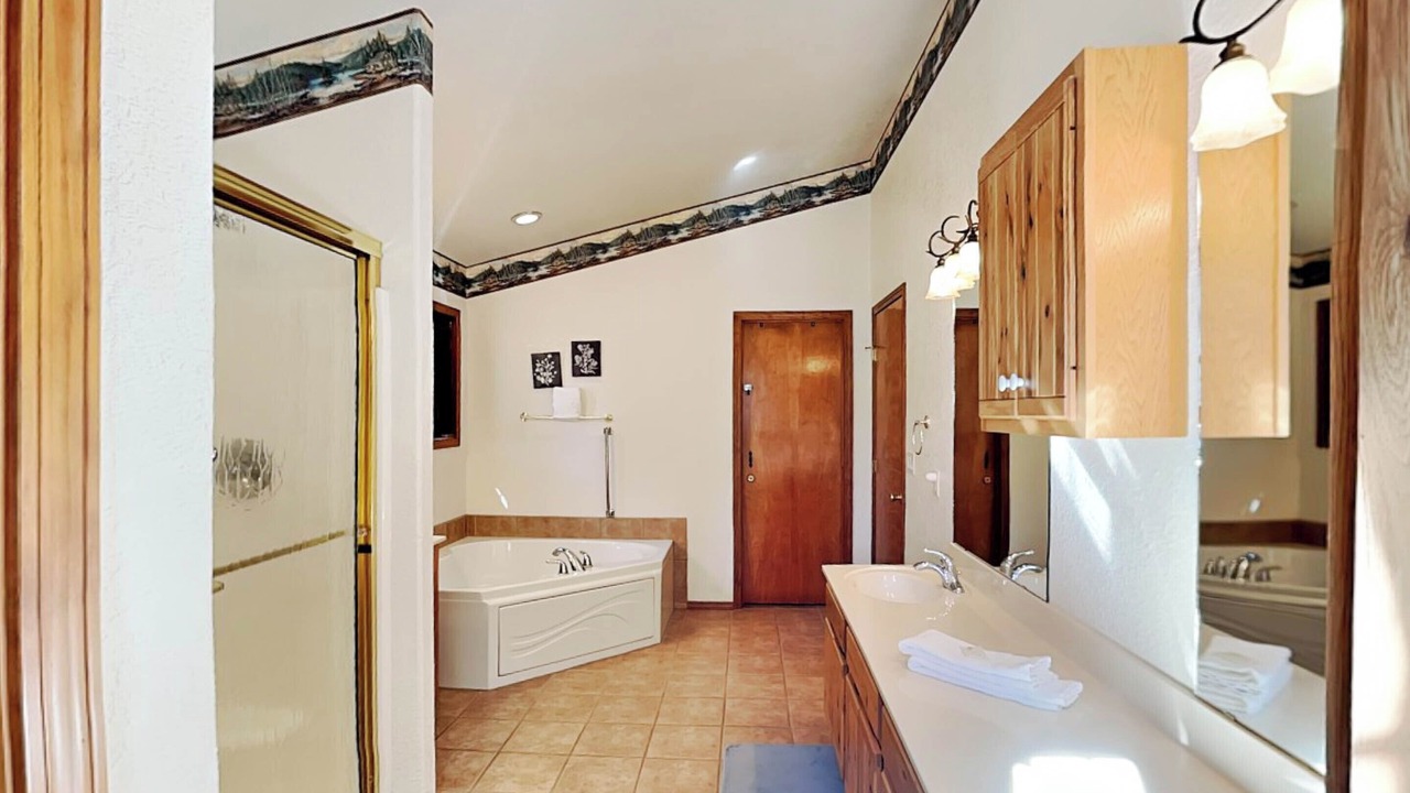 Photo of Bathroom in Alto