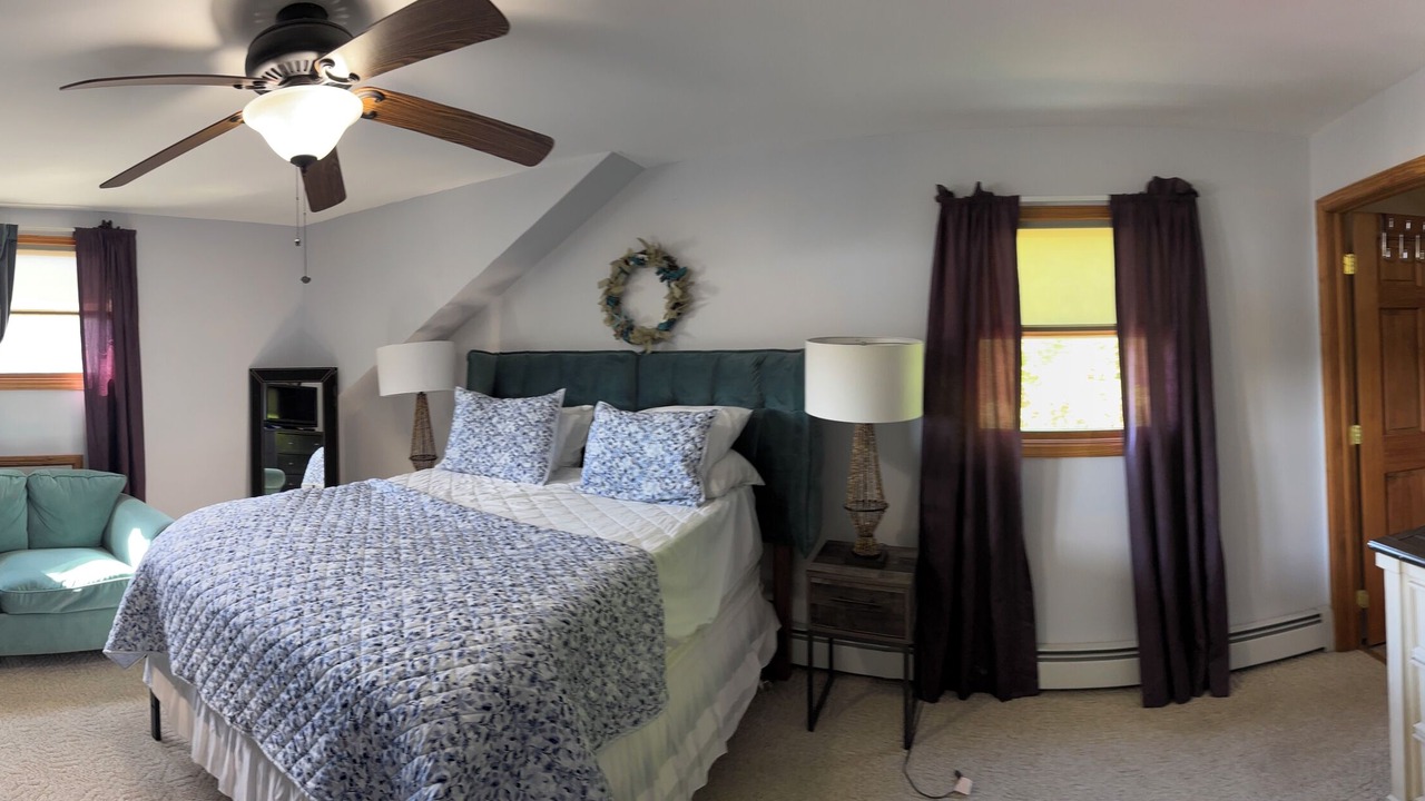 Photo of Bedroom in Harveys Lake