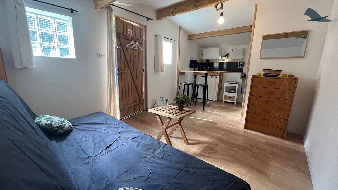 Photo of Bedroom in Frontignan