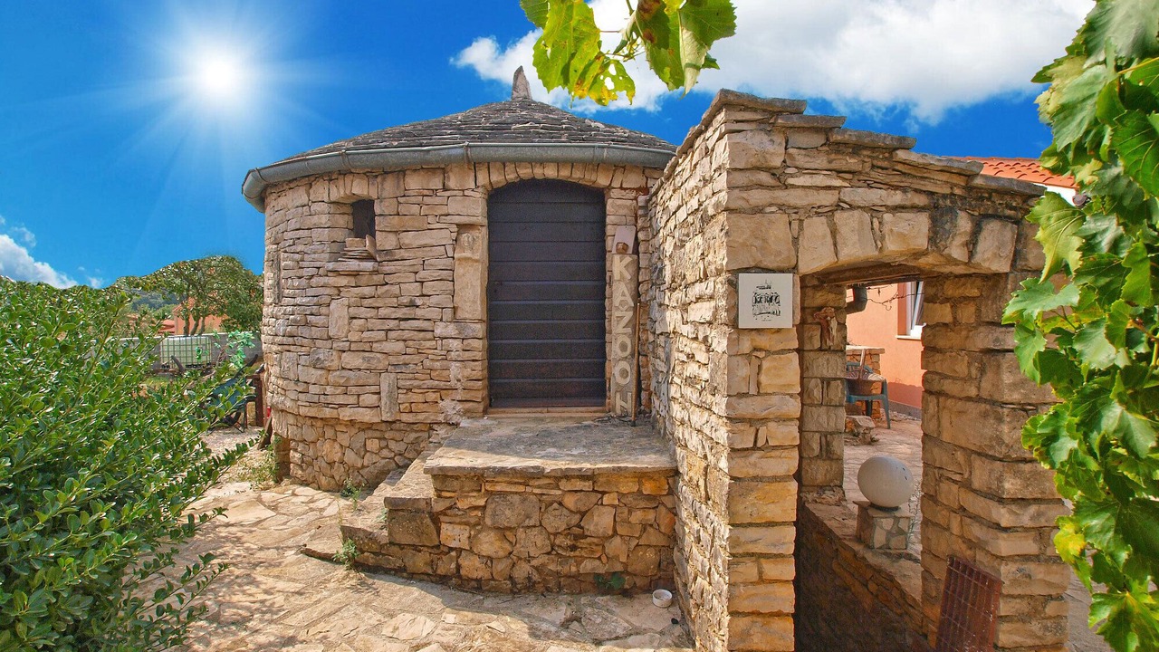 Photo of Outdoor in Pula