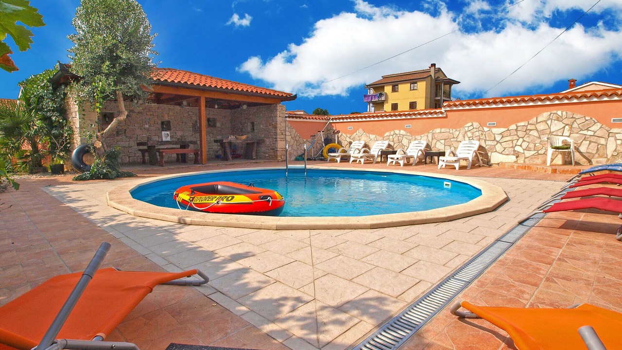 Photo of Outdoor in Pula