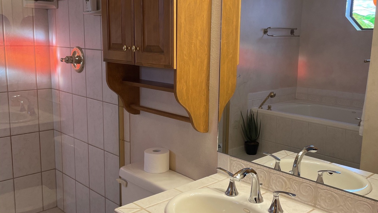 Photo of Bathroom in Park Vista