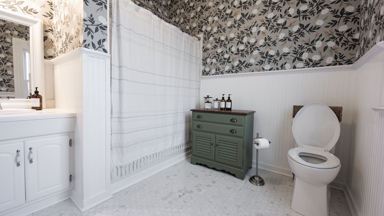 Photo of Bathroom in Forest Grove