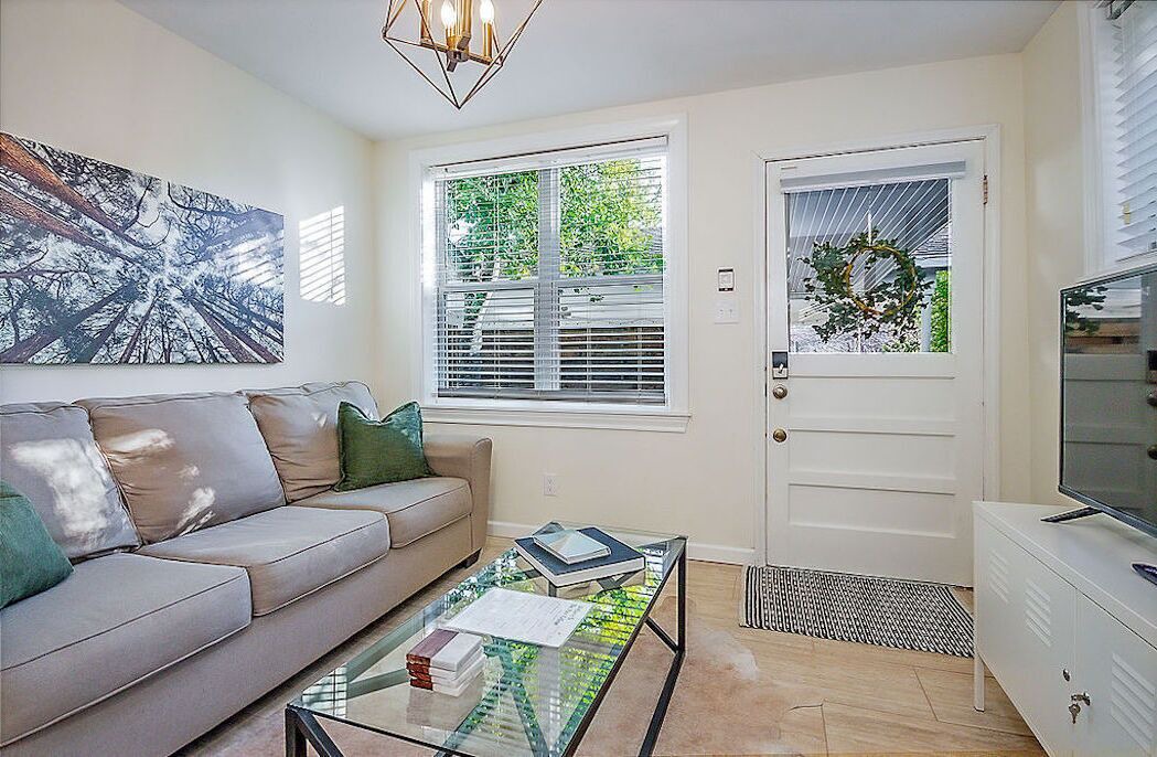 Photo of Livingroom in Nacogdoches