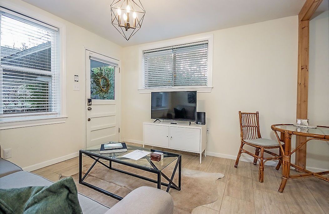 Photo of Livingroom in Nacogdoches