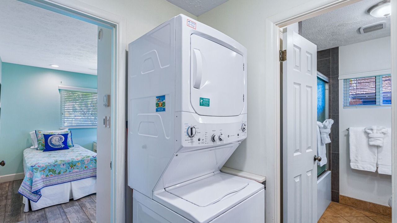 Photo of Others in Downtown Lahaina